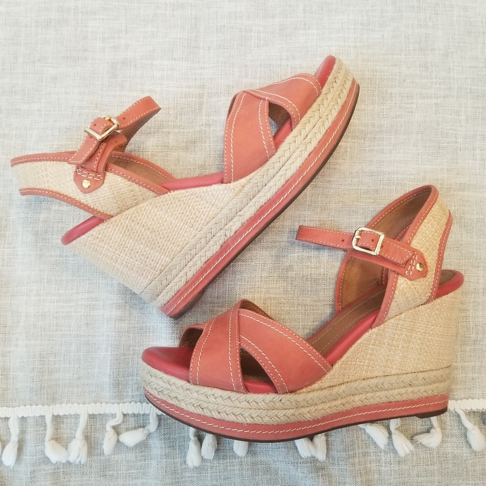 CLARKS sz8 Coral Wedge heel sandles